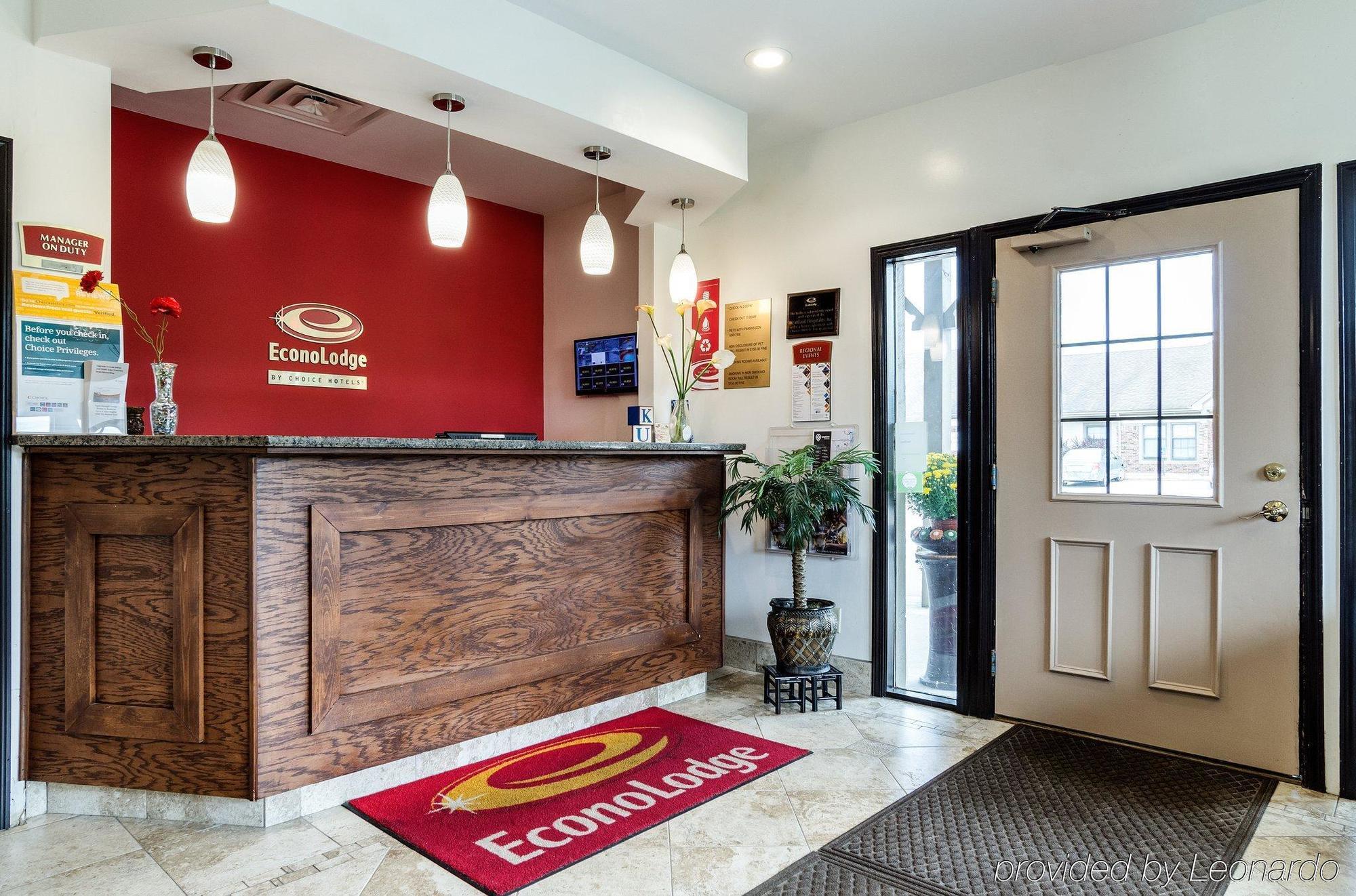 Econo Lodge University Lawrence Exteriér fotografie